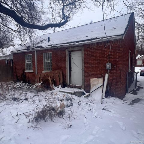 18471 Sunderland Road, Detroit, MI 48219