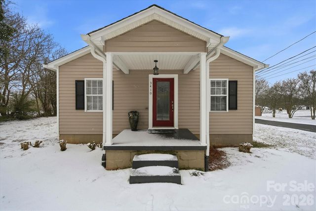 3410 25th Avenue NE, Hickory, NC 28601