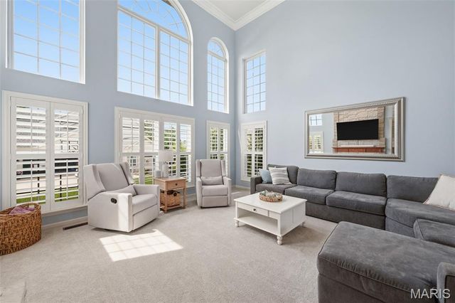 208 Kings Mill Court, Dardenne Prairie, MO 63368