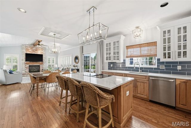 208 Kings Mill Court, Dardenne Prairie, MO 63368