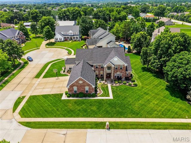 208 Kings Mill Court, Dardenne Prairie, MO 63368