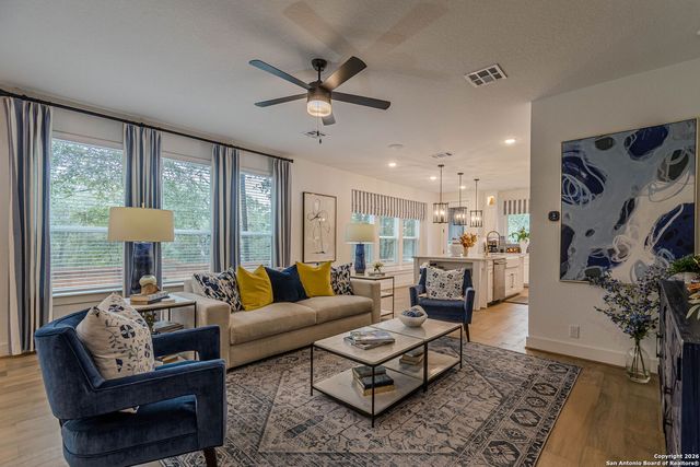 905 Easy Gruene, New Braunfels, TX 78130