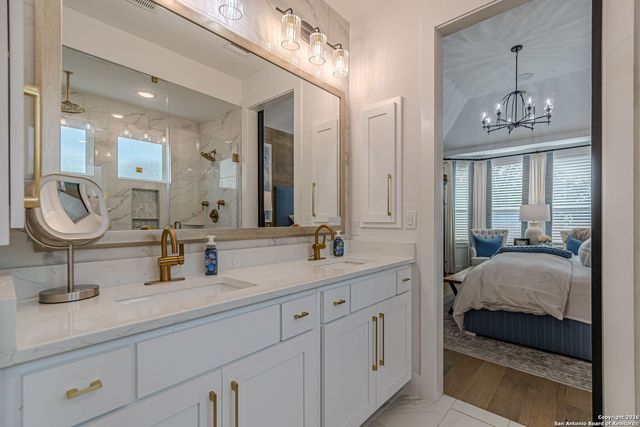 905 Easy Gruene, New Braunfels, TX 78130