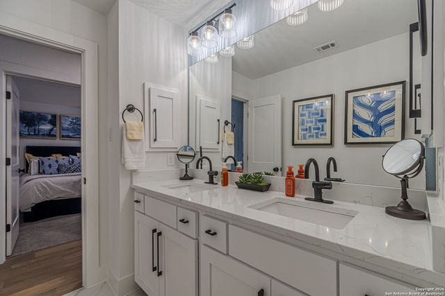 905 Easy Gruene, New Braunfels, TX 78130