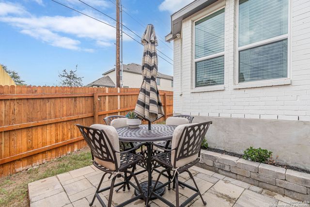 905 Easy Gruene, New Braunfels, TX 78130