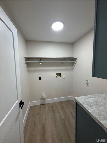 610 Saint Michael Avenue, St James, MO 65559