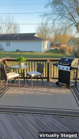 610 Saint Michael Avenue, St James, MO 65559