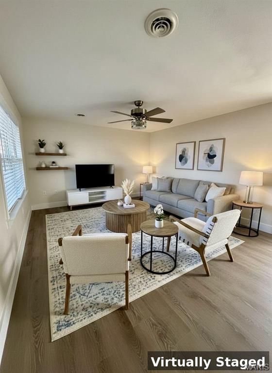 610 Saint Michael Avenue, St James, MO 65559