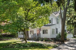 2913 Roslyn Trail, Long Beach, IN 46360
