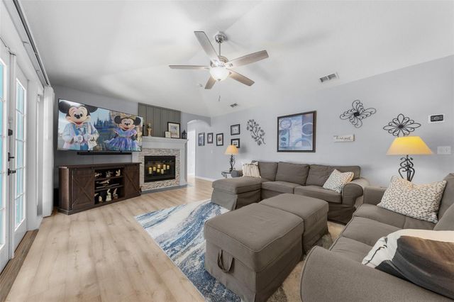 430 DOLCETTO DRIVE, Davenport, FL 33897