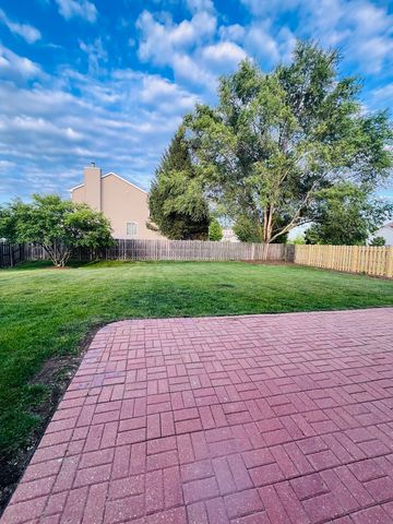 8 Honeysuckle Court, Bolingbrook, IL 60490