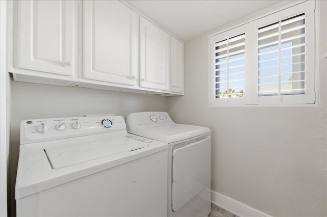 554 Coral Court 108, Fort Walton Beach, FL 32548