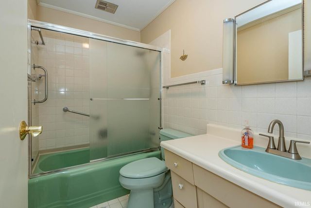 1900 Windsor Drive, Bloomington, IN 47401