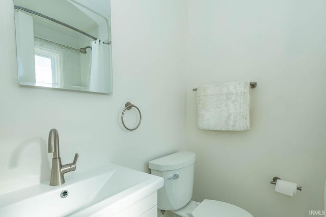 1900 Windsor Drive, Bloomington, IN 47401