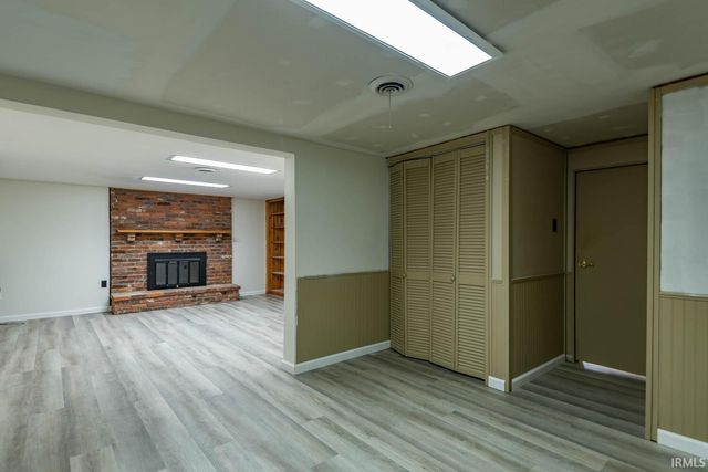 1900 Windsor Drive, Bloomington, IN 47401