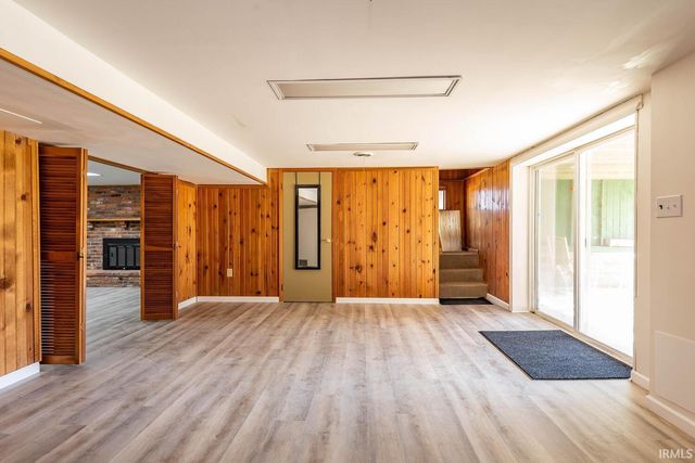 1900 Windsor Drive, Bloomington, IN 47401