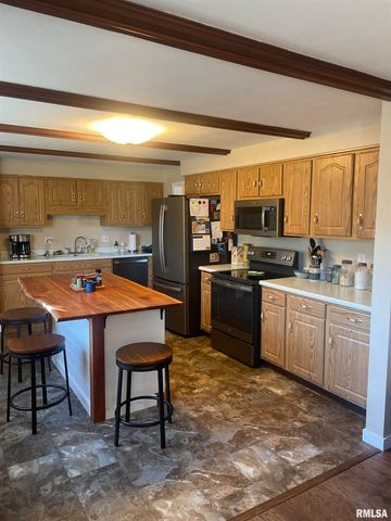 1612 W TETON Drive, Peoria, IL 61614