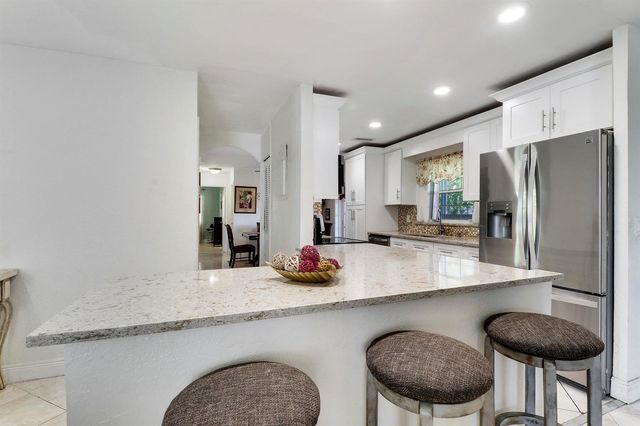 3336 Ave Villandry, Delray Beach, FL 33445