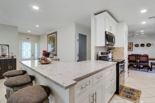 3336 Ave Villandry, Delray Beach, FL 33445
