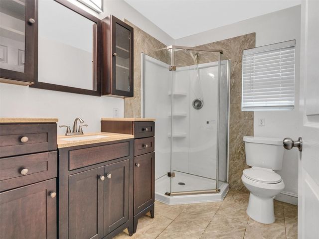 3413 County Road 326, Alvin, TX 77511