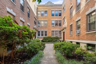 441 Washington 2, Brookline, MA 02445