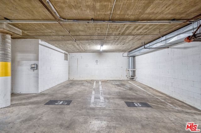 235 S Tower Drive 106, Beverly Hills, CA 90211