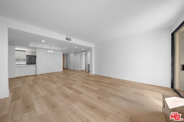 235 S Tower Drive 106, Beverly Hills, CA 90211