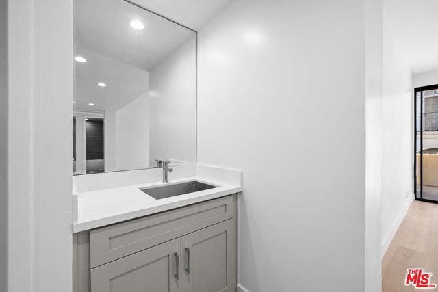 235 S Tower Drive 106, Beverly Hills, CA 90211