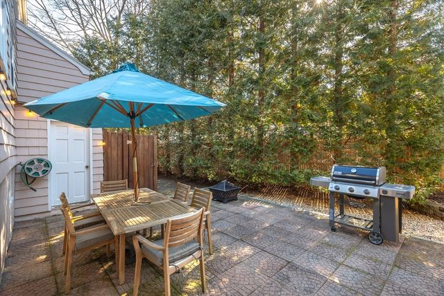 32 Kings Beach Terrace, Swampscott, MA 01907