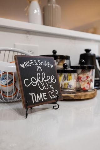 8232 Concord Lane B, Justice, IL 60458