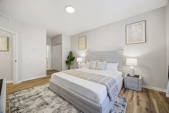 8232 Concord Lane B, Justice, IL 60458