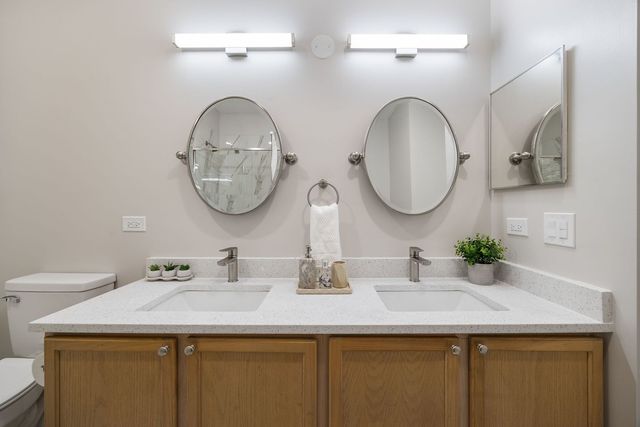 8232 Concord Lane B, Justice, IL 60458