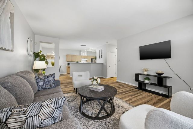 8232 Concord Lane B, Justice, IL 60458