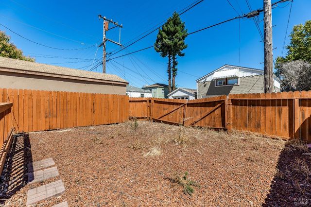 1208 Florida St, Vallejo, CA 94590