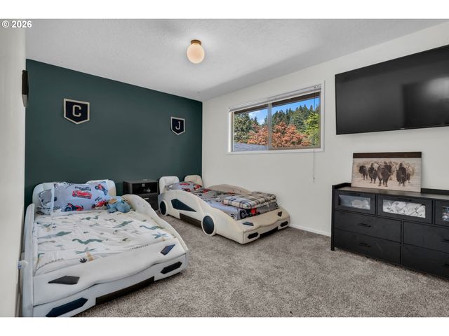 5625 Se CLAYSON Ave, Milwaukie, OR 97267