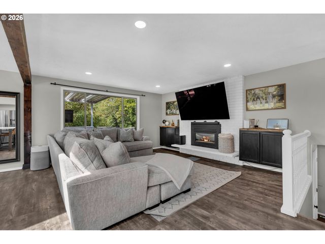 5625 Se CLAYSON Ave, Milwaukie, OR 97267