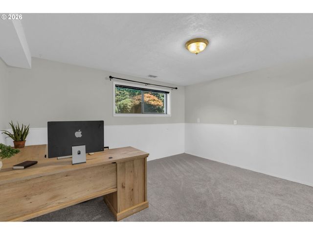 5625 Se CLAYSON Ave, Milwaukie, OR 97267