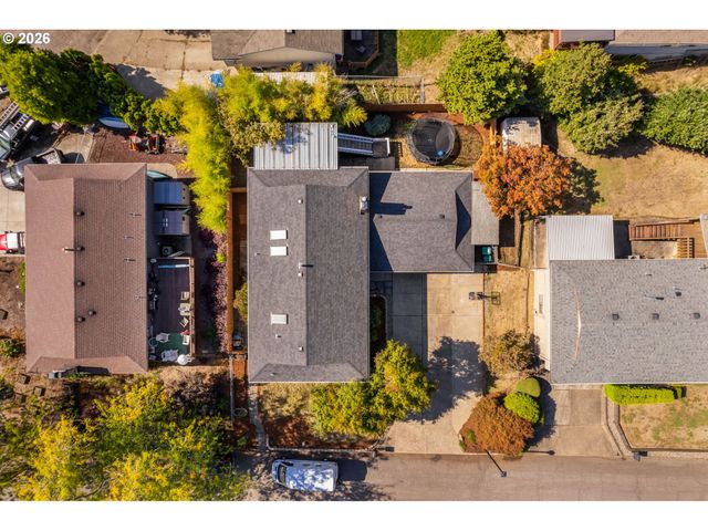 5625 Se CLAYSON Ave, Milwaukie, OR 97267