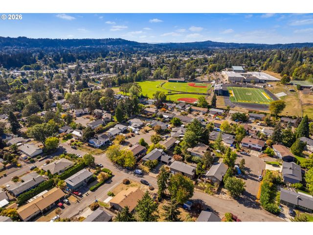 5625 Se CLAYSON Ave, Milwaukie, OR 97267