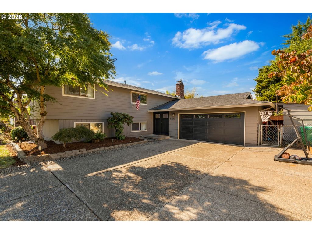 5625 Se CLAYSON Ave, Milwaukie, OR 97267