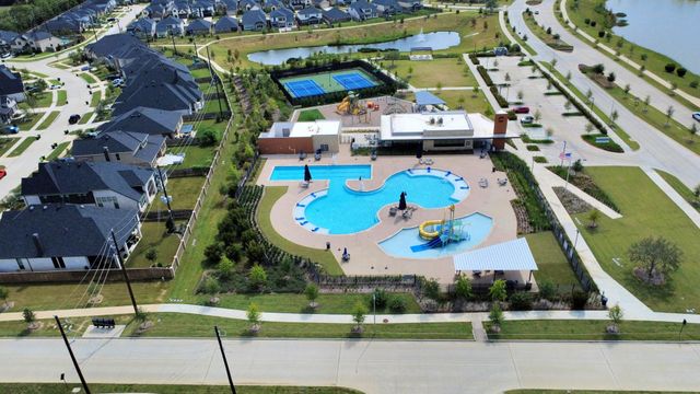 4827 Highland Stream Ct, Fulshear, TX 77441
