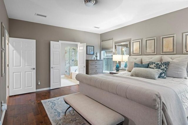 12136 Hawk Creek Drive, Frisco, TX 75033