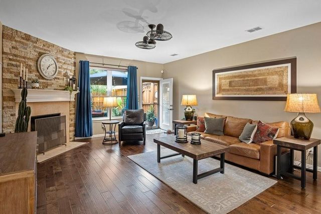 12136 Hawk Creek Drive, Frisco, TX 75033