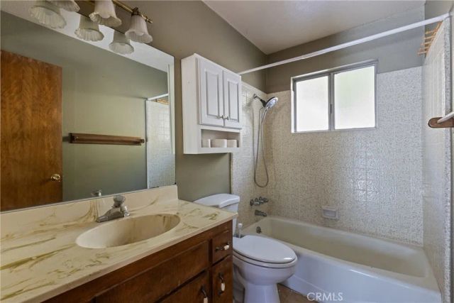 23771 Zuger Dr, Crestline, CA 92325
