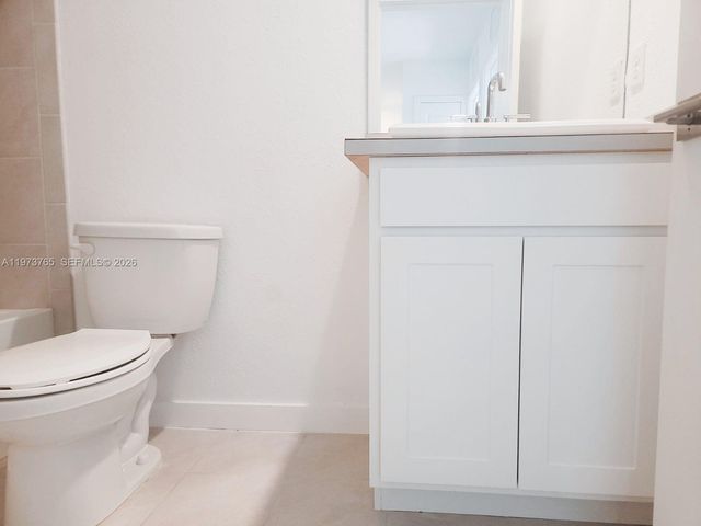 1363 NW 208th Ter, Miami Gardens, FL 33169