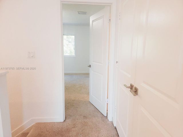 1363 NW 208th Ter, Miami Gardens, FL 33169