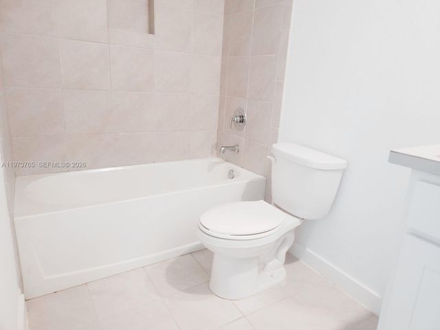 1363 NW 208th Ter, Miami Gardens, FL 33169