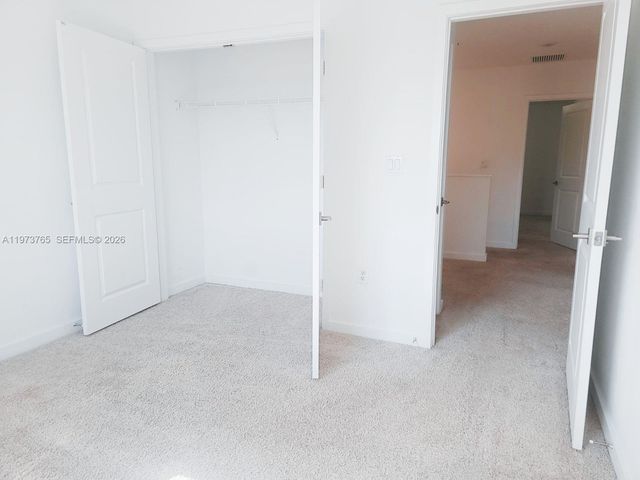 1363 NW 208th Ter, Miami Gardens, FL 33169