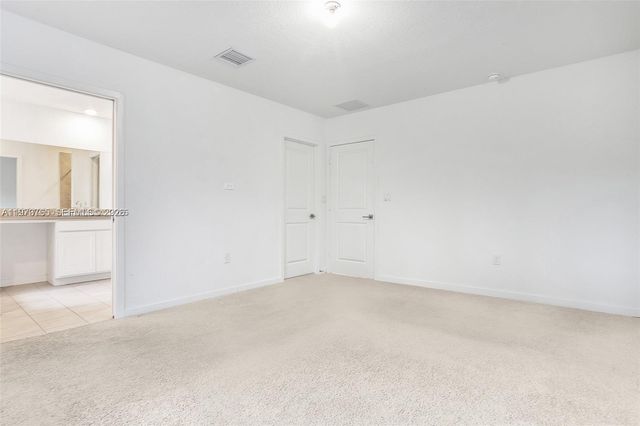 1363 NW 208th Ter, Miami Gardens, FL 33169