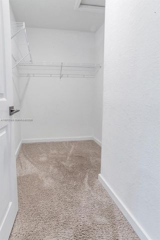 1363 NW 208th Ter, Miami Gardens, FL 33169